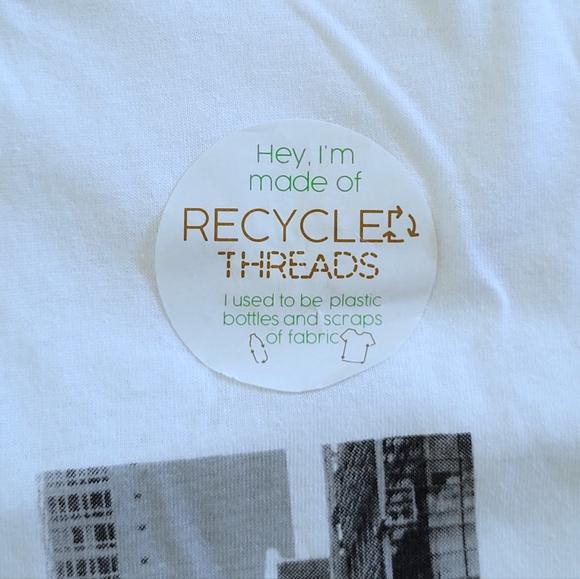 Recycled♻️Threads New York City🏙 Pizza🍕 Graphic Tee👕 - NWT - Picture 10 of 15